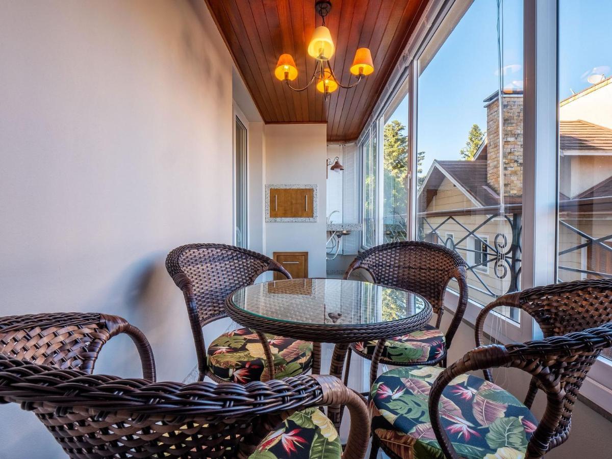 Apartament Flores Da Montanha 204C - Apto Borges De Medeiros Gramado 600 Metros Rua Coberta Zewnętrze zdjęcie