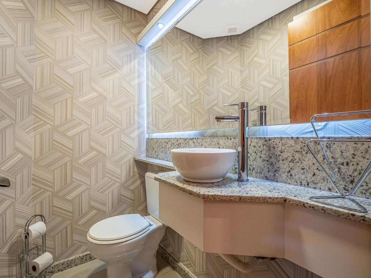 Apartament Flores Da Montanha 204C - Apto Borges De Medeiros Gramado 600 Metros Rua Coberta Zewnętrze zdjęcie