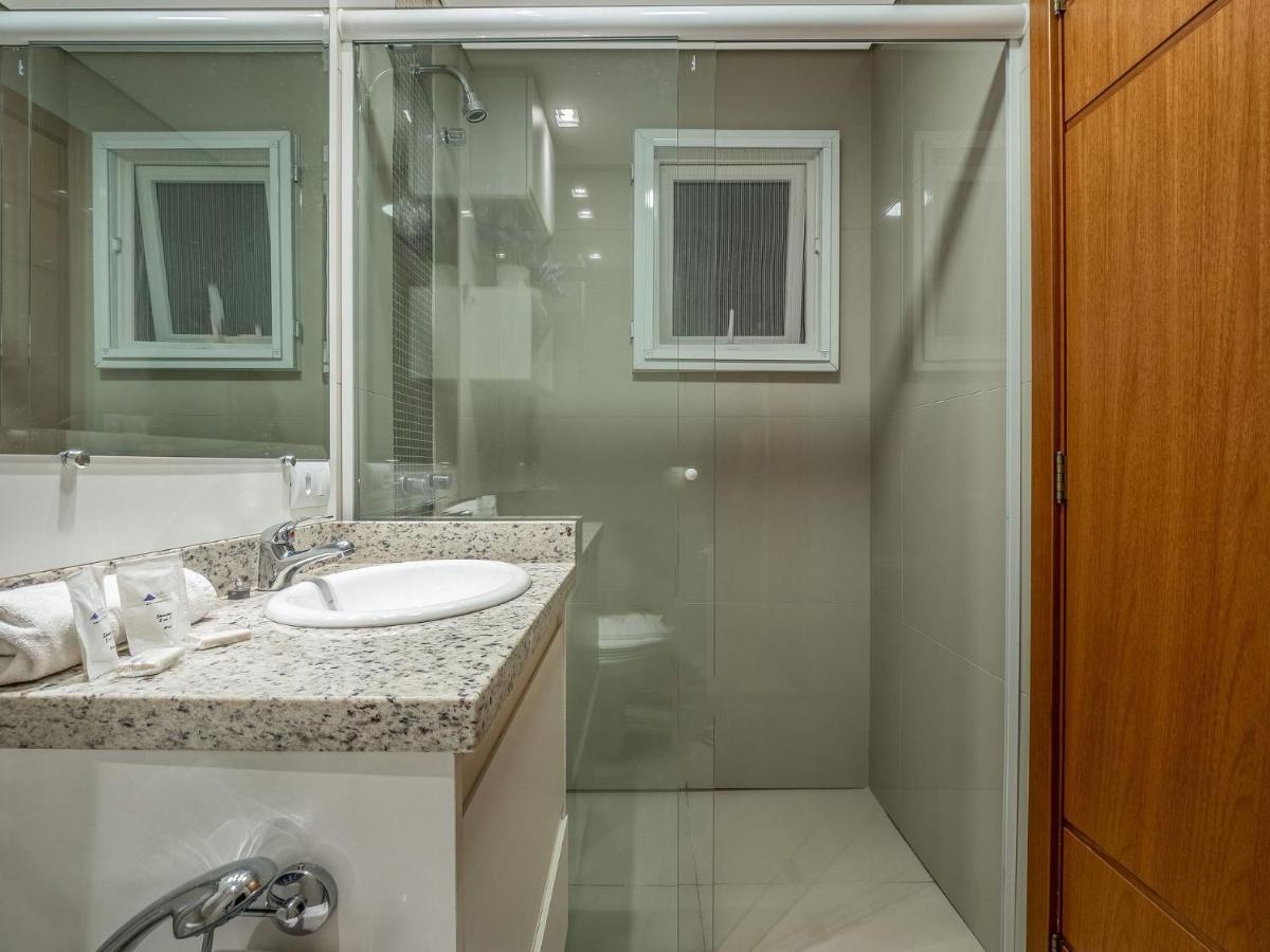 Apartament Flores Da Montanha 204C - Apto Borges De Medeiros Gramado 600 Metros Rua Coberta Zewnętrze zdjęcie